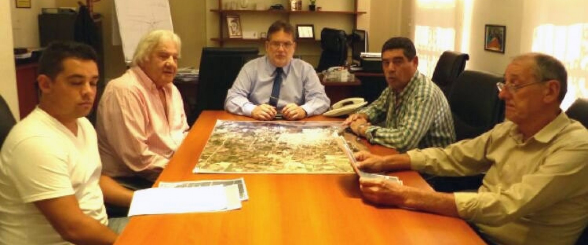 Gestionan la construcci&oacute;n de viviendas para los trabajadores viales