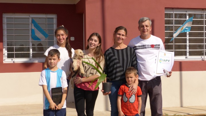 Se inauguraron viviendas en Concepci&oacute;n del Uruguay, Nueva Escocia y Concordia