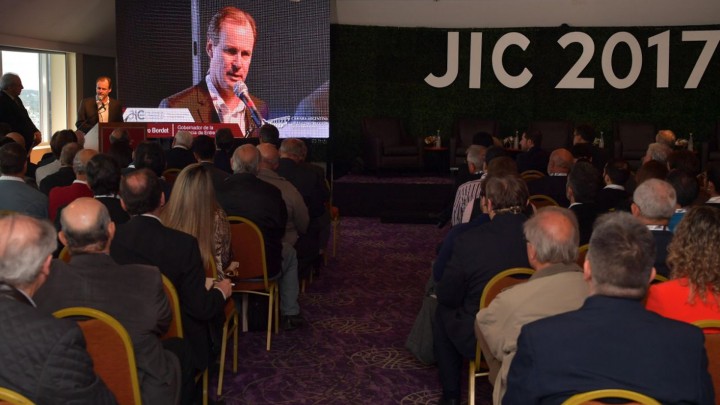 El gobierno construir&aacute; 500 viviendas &iacute;ntegramente con fondos provinciales