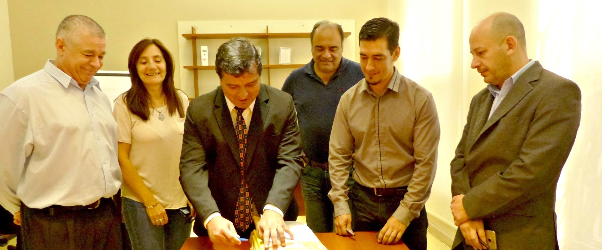 Se licit&oacute; el Alcantarillado Arroyo  El Doctor en San Jos&eacute;